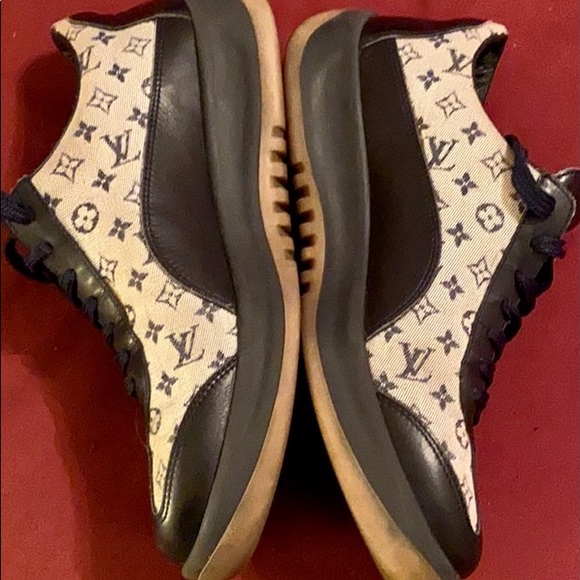 Louis Vuitton 👟 shoes - Picture 2 of 8